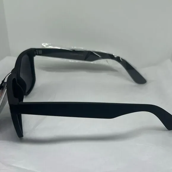 Polarized Style Sunglasses – Glare Reduction & UV Protection - Picture 2 of 3